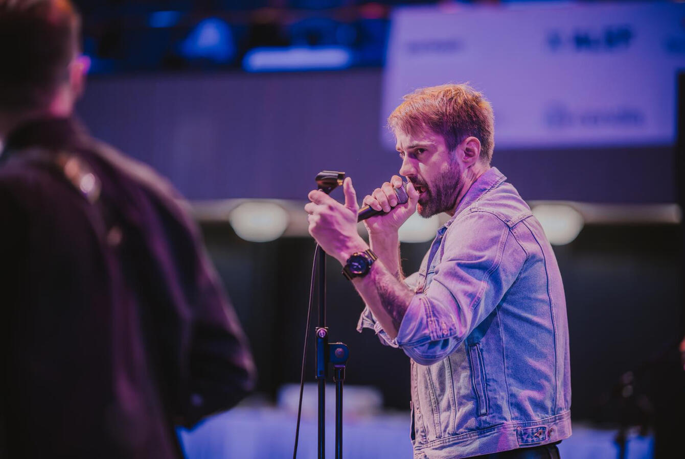 Bon Jovi Tribute - Živá kapela na pódiu